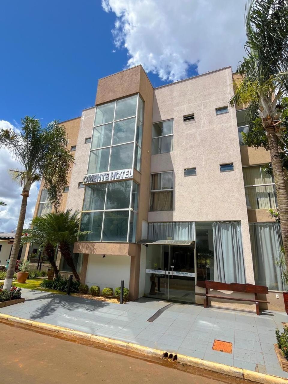 Oriente Hotel Campo Novo do Parecis Екстер'єр фото