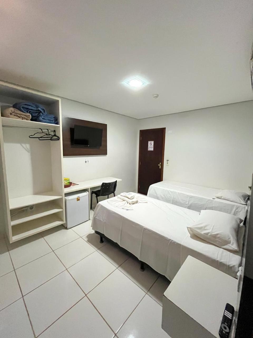 Oriente Hotel Campo Novo do Parecis Екстер'єр фото